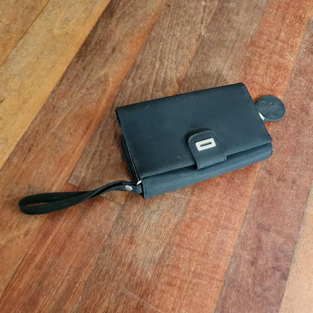 NWOT Walmart Black Organizer Wristlet Wallet